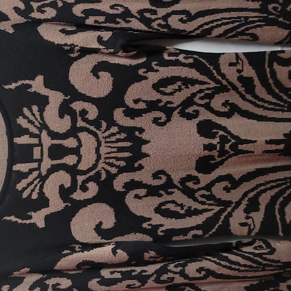 Papillon Demask Sweater Dress medium black and tan soft and lightweight - Picture 2 of 9